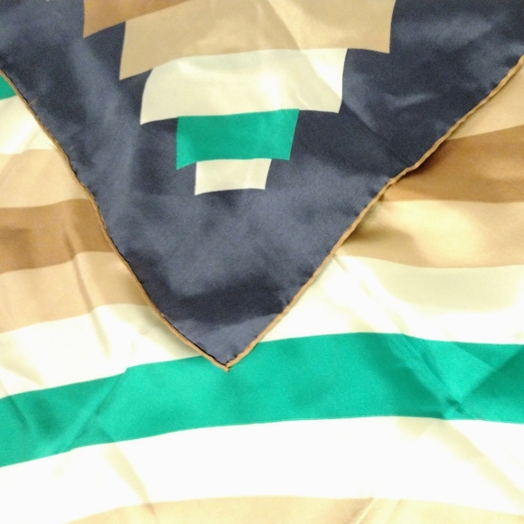 Echo Silk Scarf Vintage Geometric Pattern Large 31" square - Picture 9 of 9